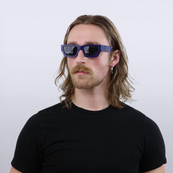 SEE-1473-C3-MALE-ANGLE