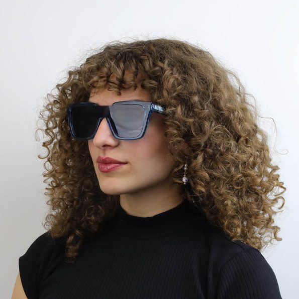 SEE-5980-c17-FEMALE-ANGLE