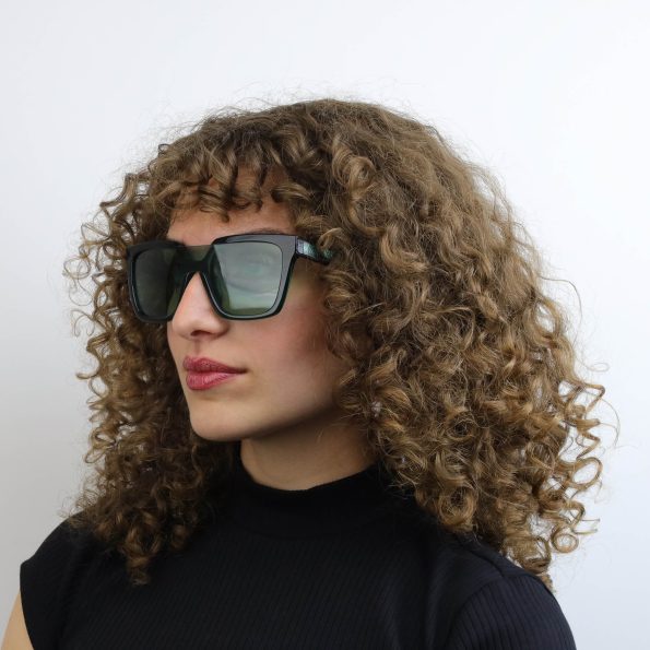 SEE-5980-c49-FEMALE-ANGLE