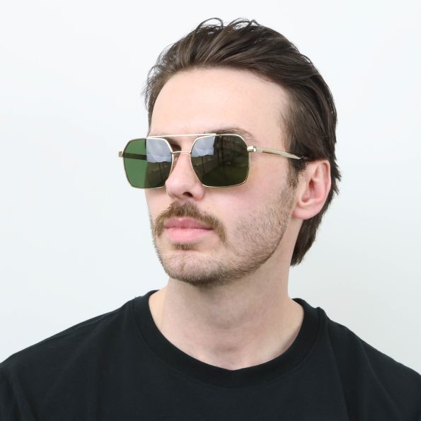 SEE-7944-C05-MALE-ANGLE